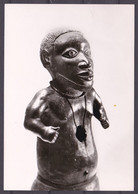 Afrikanische Plastik - Hofstil Von Benin Um 1600, Bronze Zwerg (N-259) - Musei
