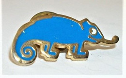 Pin's Caméléon Bleu - Animaux