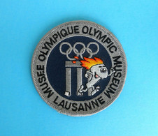 OLYMPIC MUSEUM LAUSANNE Nice Patch * Olympic Games Olympia Olympiade Olimpische Spiele Giochi Olimpici Juegos Olímpicos - Bekleidung, Souvenirs Und Sonstige