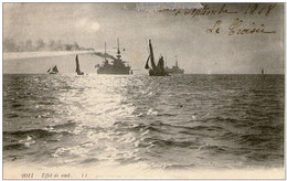 H15 / DEPT. 44 CPA LE CROISIC BATEAUX PECHE ET 2 CROISEURS LA NUIT  VOYAGEE VOIR DOS - Pêche