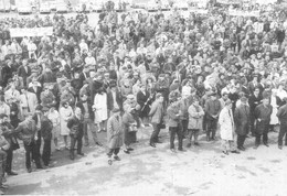 SAINT-BRIEUC - Manifestation Le 25 Mai 1968 Place De Robien - Photographe "A. Legrand" - Edition "Ouest-France" Retirage - Saint-Brieuc