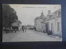 CPA - Thaumiers - La Place, Côté Est - Thaumiers