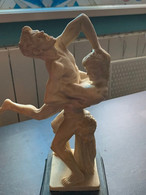 Statue D 'Hercule Et Antée En Albâtre - Stein & Marmor