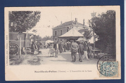 CPA [86] Vienne > Neuville De Poitou Manège Roulotte Fête Foraine Circulé - Saint Benoît