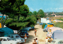 CPM- TARAGONA - An. 50 - Camping "Las Palmeras" Animation - Frégate Renault , 403, .....!****2 Scan - Tarragona