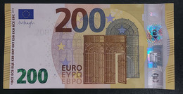 200 EURO S008D4 Italy Serie SB Ch06 Draghi Perfect UNC - 200 Euro