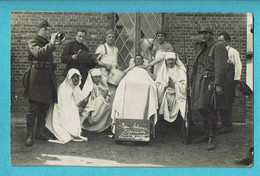 * Leopoldsburg (Limburg) * (carte Photo - Fotokaart) Camp De Beverloo, Armée, Soldat, Kleine Operatie, Docteur, Old - Leopoldsburg (Kamp Van Beverloo)