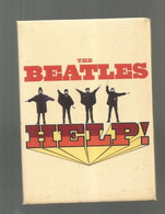 Magnet, Musique & Musiciens, 90 X 65mm, THE BEATLES, HELP, A Beatles Product, 2009, Apple Corps Ltd., Frais Fr 3.35 E - Magnetos