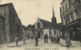 VILLERS  COTTERETS  L' Eglise Et La Mairie Animée RV - Villers Cotterets