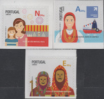 Portugal 2013 Correo 3843/45 **/MNH Fiestas Tradicional III - Adhesivos - Neufs