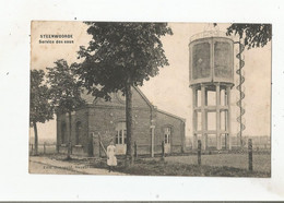 STEENWOORDE (NORD) SERVICE DES EAUX (JEUNE FEMME POSANT) - Steenvoorde