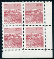 YUGOSLAVIA 1976 Definitive 0.25 D. With Constant Flaw "thick Base To V" In Block Of 4 MNH / **.  Michel 1660 - Neufs