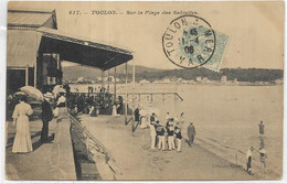 D 83. LA SEYNE SUR MER.   LES SABLETTES SUR LA PLAGE CARTE ECRITE AN 1906 - La Seyne-sur-Mer