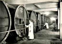 Voiron * La Distillerie De La Grande Chartreuse * Caves Alcool Liqueur - Voiron