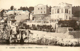 Cassis * Les Villas Et L'Hôtel , Panorama * VILLA - Cassis