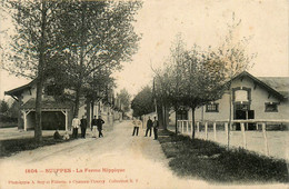 Suippes * Vue Sur La Ferme Hippique * Hippisme Haras - Autres & Non Classés