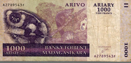 1000  ARIARY 2004 - Madagascar