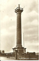 REAL PHOTOGRAPHIC POSTCARD - WALKER'S MONUMENT - LONDONDERRY - Londonderry