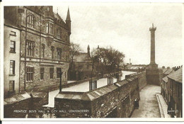 LONDONDERRY - PRENTICE BOYS HALL & CITY HALL - UNPOSTED - VALENTINES POSTCARD - Londonderry