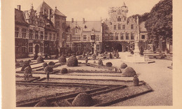 Gaesbeek - Le Château Vu De La Cour D'honneur - Lennik