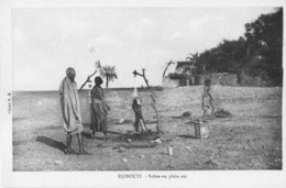 DJIBOUTI - SCENE EN PLEIN AIR - BOUCHERIE, BETAIL - CHEVRE TUEE - Djibouti