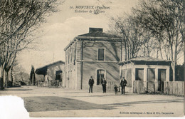 84 - Monteux - Extérieur De La Gare - Monteux