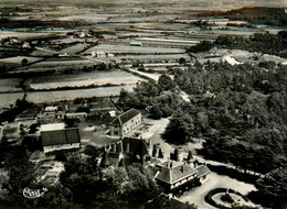 Talmont * Vue Aérienne Du Village Et Le Château De Bourgenay - Talmont Saint Hilaire