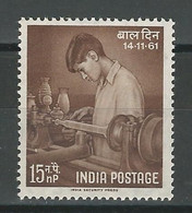 Indien Mi 329, SG 443 ** Mnh - Ongebruikt