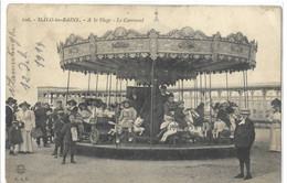 59   MALO - LES - BAINS  A  LA  PLAGE   LE  CARROUSEL   ( ETAT  ) - Malo Les Bains