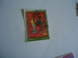 PAKISTAN   USED    STAMPS  HOKEY    SPORTS   CHAMPION   SPAIN 1971 - Jockey (sobre Hierba)