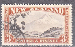 NEW ZEALAND  SCOTT NO 216B  USED  YEAR  1936  WMK 253  PERF 13 X 13.5 - Used Stamps