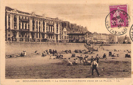 CPA - FRANCE - 62 - BOULOGNE SUR MER - La Digue Sainte Beuve Prise De La Plage - LL - Edition Suplice - Boulogne Sur Mer