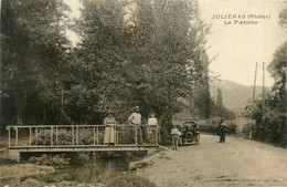 Juliénas * Route Et La Planche * Automobile Voiture Ancienne - Julienas