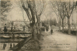 Piolenc * Le Pont Et Avenue De La Gare * Villageois - Piolenc
