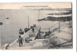 CPA 56 Ploeueur Kerroch Le Port Et La Jetée - Ploemeur