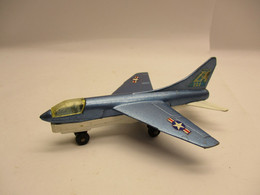 Matchbox Corsair A70 - Avions & Hélicoptères