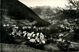 Ville Vieille * La Vallée Du Queyras * Le Château Et Montagne De Furfande - Otros & Sin Clasificación