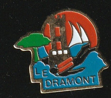 76012-Pin's-Plongée Sous Marine.le Dramont.Saint-Raphael. - Diving