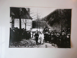 REPRODUCTION D'UNE PHOTO ANCIENNE '20 X 30 Cm) : Expulsion Des CHARTREUX En 1903 - Personen