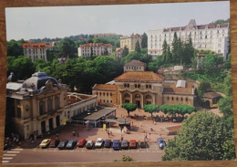 Carte Postale - Chatel-Guyon (Puy-de-Dôme) Le Parc Et L'établissement Thermale - Casino - Casinos