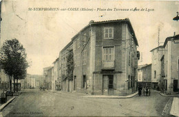 St Symphorien Sur Coise * La Rue De Lyon Et La Place Des Terreaux - Saint-Symphorien-sur-Coise