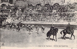 CPA - CORRIDA - 1 - Course De Taureaux - Entrée Des Cuadrillas - Chevaux - Stierkampf