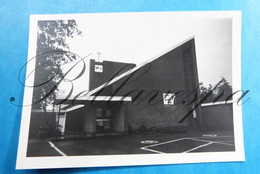 Torhout  Drie Koningen Steenveldstraat  Kerk St Jozef Arbeider   Foto-Photo Prive, Opname 20/06/1987 - Torhout