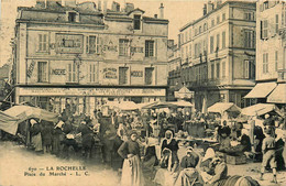 La Rochelle * La Place Du Marché * Foire Marchands - La Rochelle