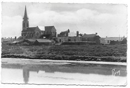 44)     BOURGNEUF En RETZ  - L' Eglise Vue Du Marais - Bourgneuf-en-Retz