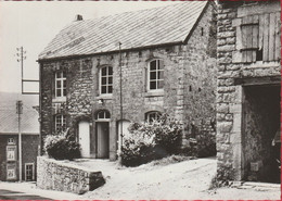 Treignes - Bâtiment Du Patro ... Ancien Presbytère ( Voir Verso ) - Viroinval