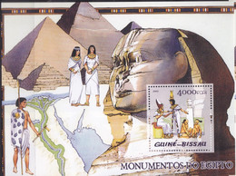 Guinea-Bissau 2005 - Sheetlet MNH Egypt Archaeology Monuments - Guinea-Bissau
