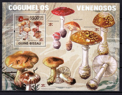 Guinée Bissau, Feuillet Neuf  ** Année 2009 Champignons, Mushroom, Pilze - Mushrooms