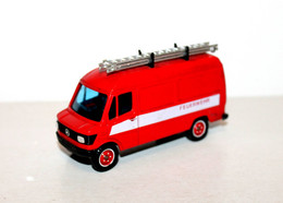 SOLIDO - MERCEDES 407D N°2131 09.90 - CAMION VEHICULE POMPIER - 1/50 - FEUERWEHR, VOITURE AUTOMOBILE MINIATURE (2811.17) - Camiones, Buses Y Construcción