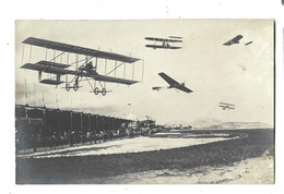06 - NICE - CARTE PHOTO - Meeting Aviation En 1910 Avions En Vol Devant Tribune Bon état - Marchés, Fêtes